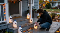 Not Wreaths: Bring Back Nostalgic '90S Halloween Decor With This Milk Jug Porch Garland